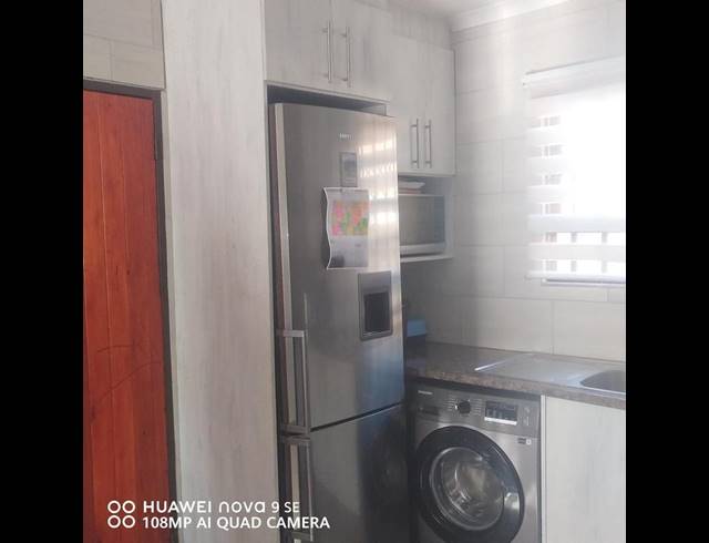 3 BEDROOM HOUSE FOR SALE IN DAWN PARK EXT